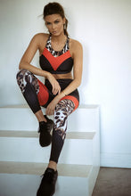 Load image into Gallery viewer, Colorblock Cheetah Print Activewear Set
